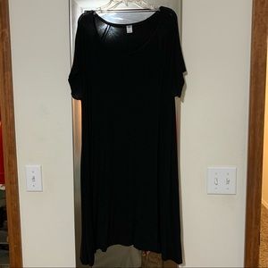 Old Navy black dress